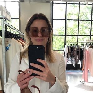 Meet your Posher, Marie eve